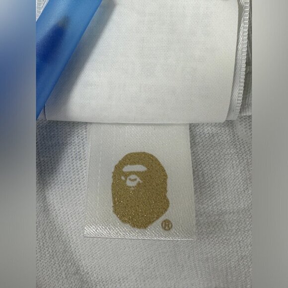 Bape A Bathing Ape 1st Camo Box Ape Head Tee Shirt Women's Size Medium Japan - Picture 3 of 14